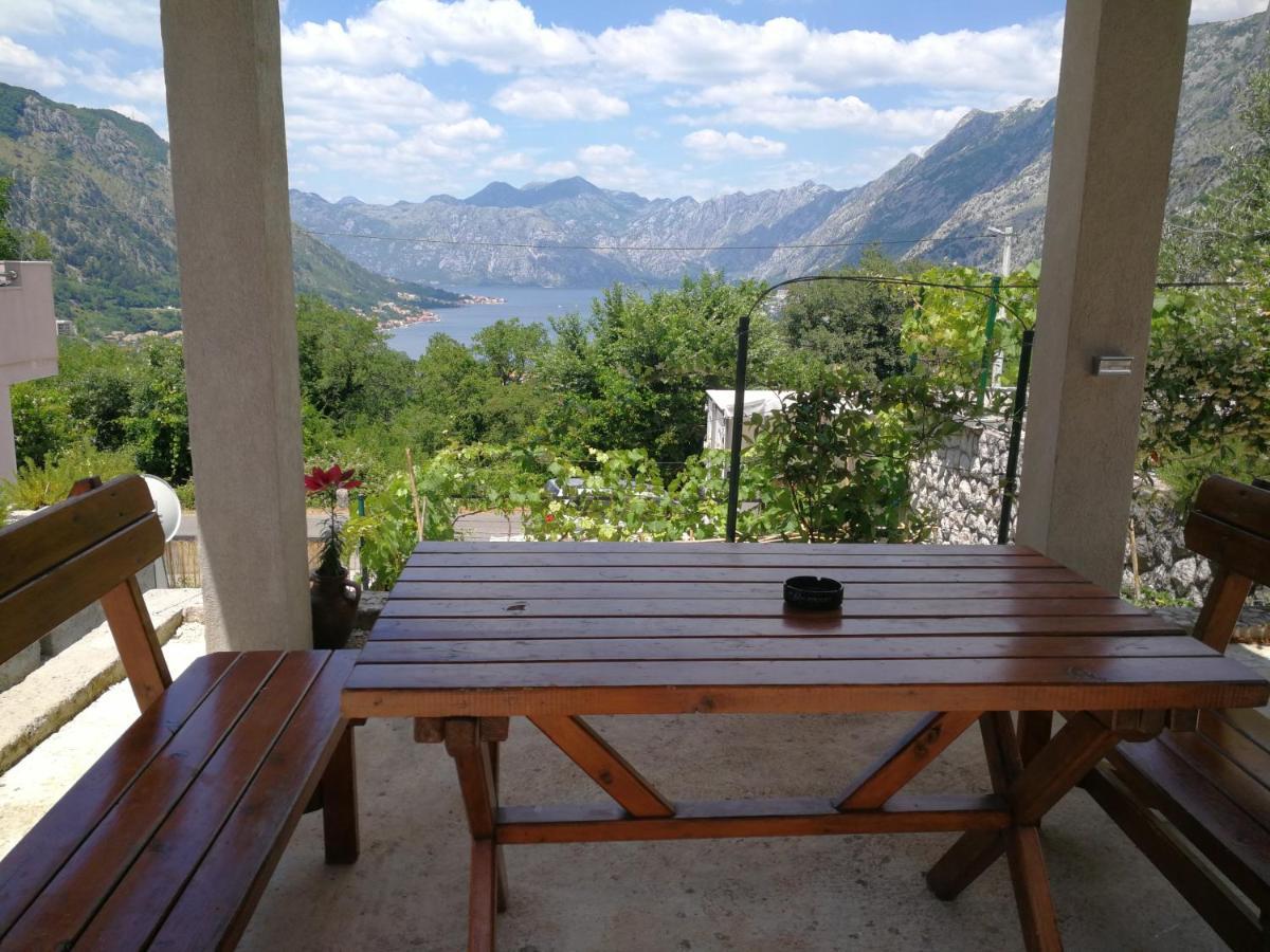 Appartement Tim à Kotor Extérieur photo