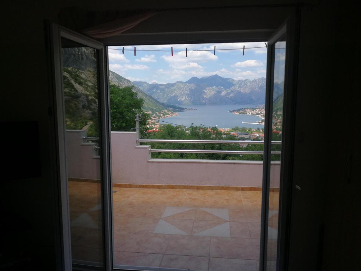 Appartement Tim à Kotor Extérieur photo